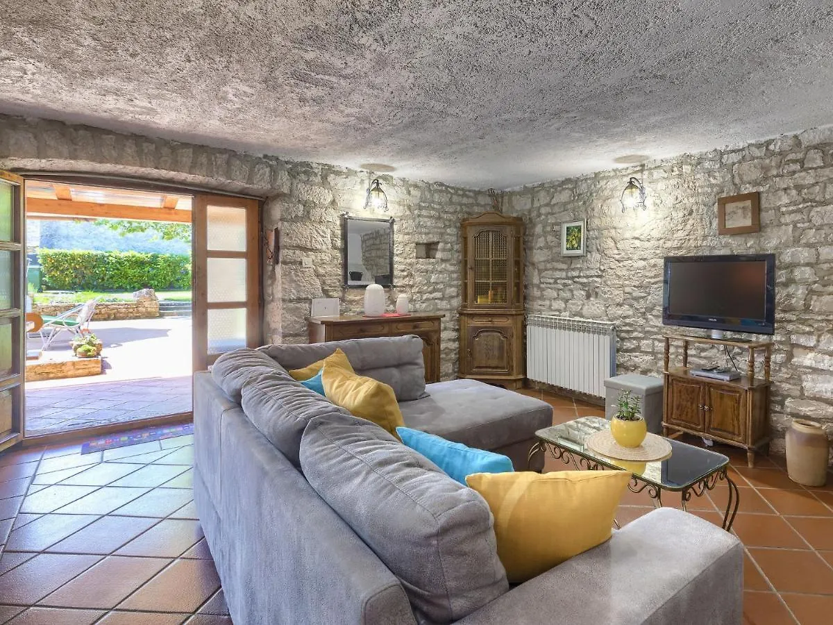 Holiday Home Toni By Interhome Svetvinčenat