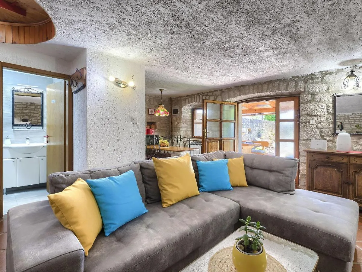 Holiday Home Toni By Interhome Svetvinčenat 克罗地亚